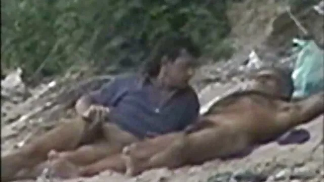 Nóng khiêu dâm, không giấy đăng ký  Trưởng thành người giúp việc fucked trong có lông lỗ sec khong tre qua cô ấy chủ