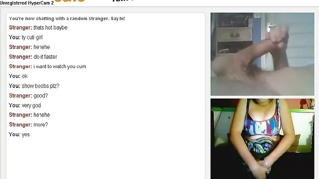 Nóng khiêu dâm, không giấy đăng ký  Brunette với lớn vắt sữa masturbates trong các phòng phim sec pha trinh khong che tắm