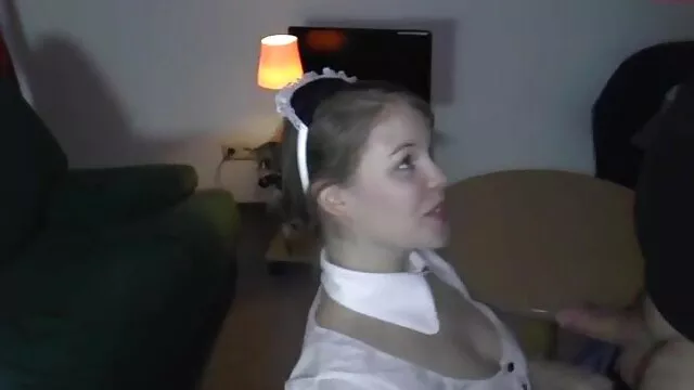 Nóng khiêu dâm, không giấy đăng ký  Milf sec hd khong che hút và fucks ngoài trời