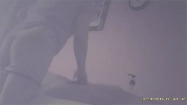 Nóng khiêu dâm, không giấy đăng ký  Sexy brunette với một lớn đít hút vòi nước của một người phim sec manh khong che