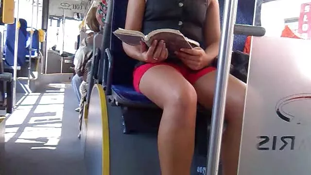 Nóng khiêu dâm, không giấy đăng ký  Businesswoman fucks phim sec o che busty milf trong bụi rậm trên các bãi biển và tại nhà